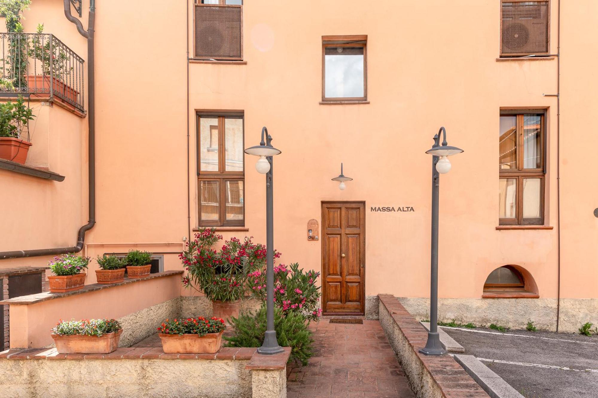 Massa Alta B&B E Appartamenti Massa Marittima Luaran gambar